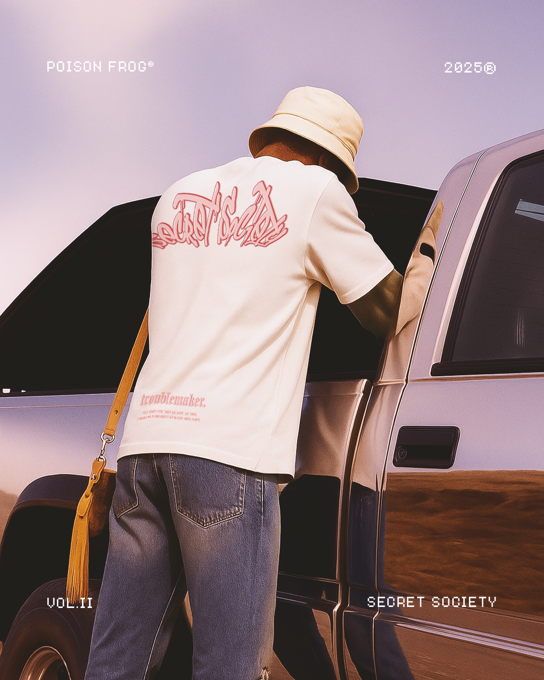 ICARUS OVERSIZED TEE